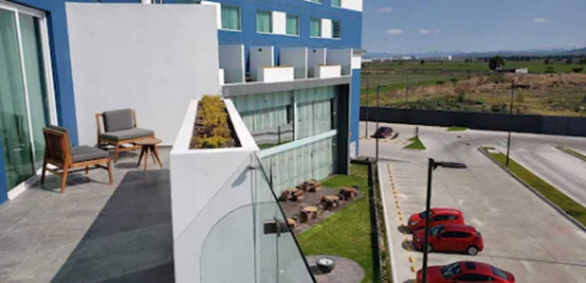 Hilton Garden Inn Salamanca Exterior photo