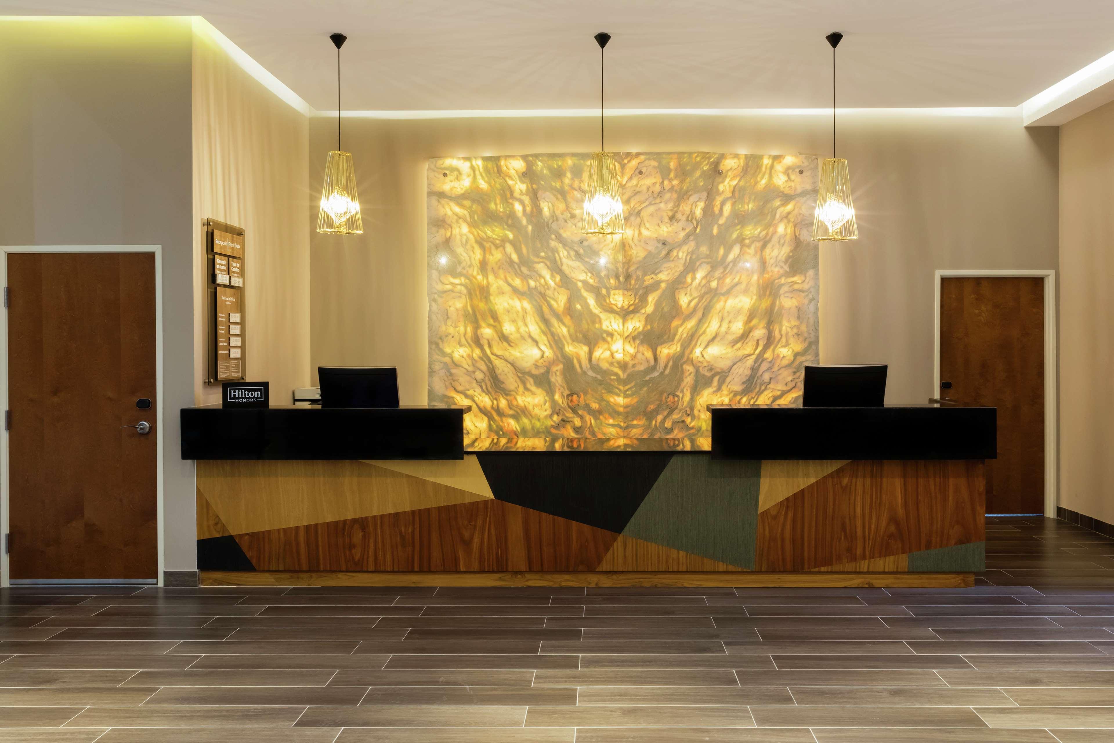 Hilton Garden Inn Salamanca Exterior photo